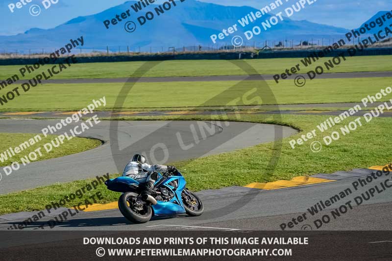 anglesey no limits trackday;anglesey photographs;anglesey trackday photographs;enduro digital images;event digital images;eventdigitalimages;no limits trackdays;peter wileman photography;racing digital images;trac mon;trackday digital images;trackday photos;ty croes